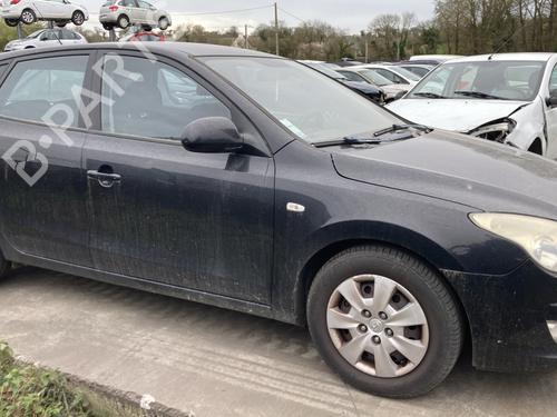 Left front door HYUNDAI i30 (FD) 1.6 CRDi | BP28400683C2 
