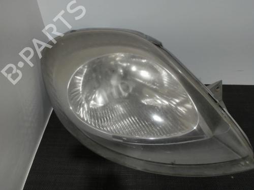 Used Right headlight RENAULT TRAFIC II Van (FL) 1.9 dCi 100 (FL0C, FL0K, FL0B) (101 hp) 28399812