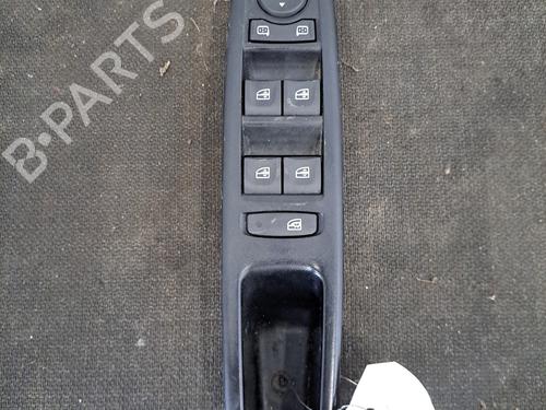 Used Left front window switch RENAULT SCÉNIC III (JZ0/1_) 1.5 dCi (110 hp) 30100999