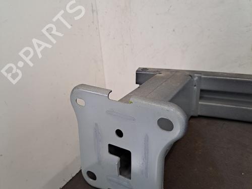 front-bumper-reinforcement-renault-trafic-iii-bus-jg_-2014-38033806 main image