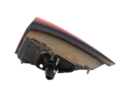 Fanale portellone destro Fanale portellone destro 39568434 39568434