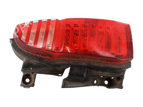 Used Right taillight Right taillight PEUGEOT 5008 (0U_, 0E_) 1.6 HDi (114 hp) 34106231 34106231