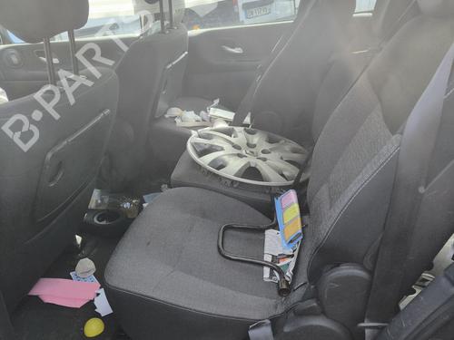 Left front fenders RENAULT ESPACE IV (JK0/1_) 2.0 dCi (JK01, JK02, JK1J, JK1K, JK1H) | BP30391805C41