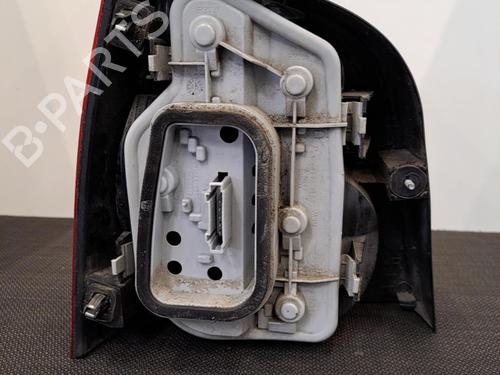 Right taillight VW POLO IV (9N_, 9A_) 1.2 12V | BP28402776C35