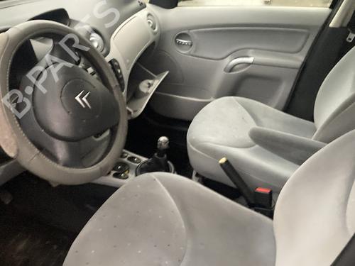 Right front fenders CITROËN C3 I (FC_, FN_) 1.4 i | BP28392358C42