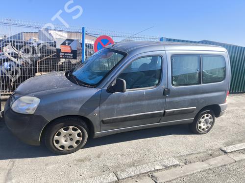 Left headlight PEUGEOT PARTNER MPV (5_, G_) 1.4 | BP28397720C28 - Image 16