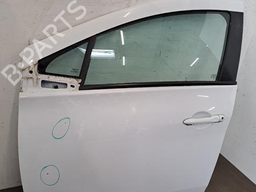 left-front-door-renault-zoe-bfm_-2012-37748658 main image