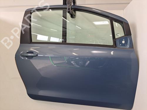 Used Right front door TOYOTA YARIS (_P9_) 1.0 VVT-i (KSP90_, KSP90R) (69 hp) 28397402