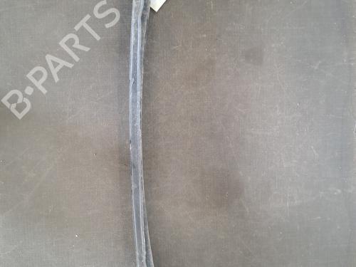 Used Rear bumper reinforcement VW UP! (121, 122, BL1, BL2, BL3, 123) 1.0 (60 hp) 28389811