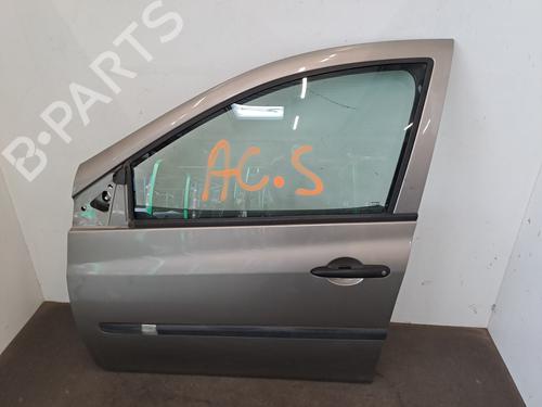 Used Left front door RENAULT CLIO III (BR0/1, CR0/1) 1.5 dCi (C/BR0G, C/BR1G) (68 hp) 28962131