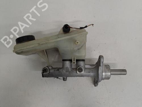 Used Brake master cylinder RENAULT TRAFIC II Van (FL) 2.0 dCi 115 (FL01, FL0U, FL00, FL0H, FL0M) (114 hp) 28408037