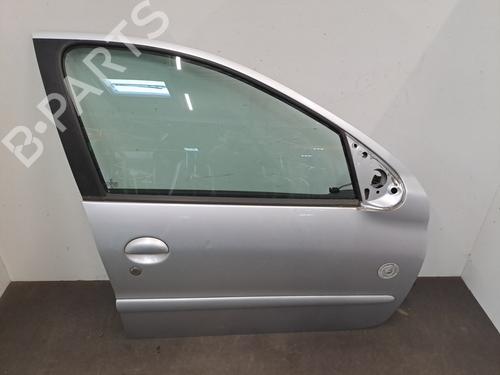 Used Right front door PEUGEOT 206 Hatchback (2A/C) 1.4 HDi eco 70 (68 hp) 28406138