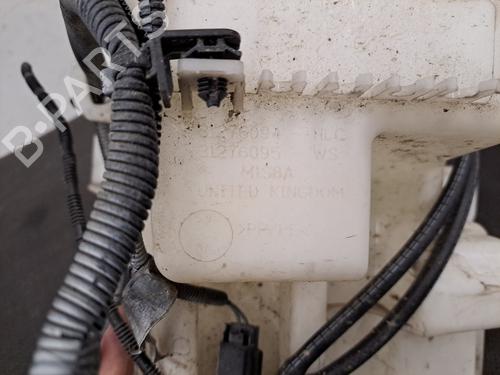 windscreen-washer-tank-volvo-v40-hatchback-525-2012-2013-2014-2015-2016-2017-2018-2019-28392440 main image