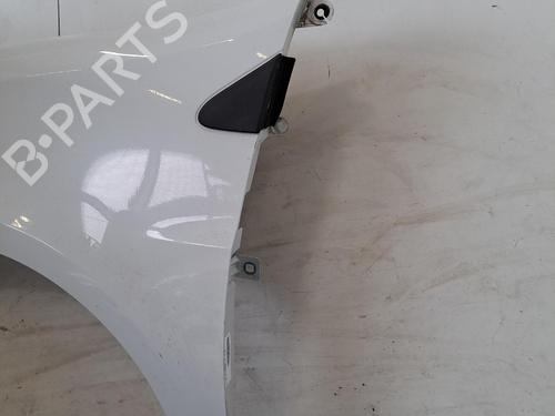 Used Left front fenders Left front fenders 36818456 36818456
