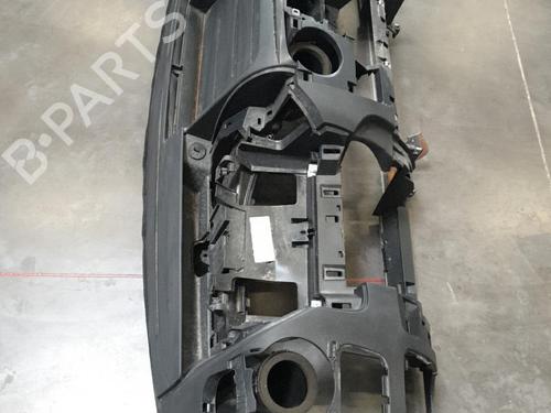 Cruscotto RENAULT MASTER III Bus (JV) 2.3 dCi 150 FWD (JV0F, JV03) (150 hp) 28402681