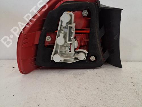 Right taillight BMW 3 (E90) 320 d | BP28404336C35 - Image 3