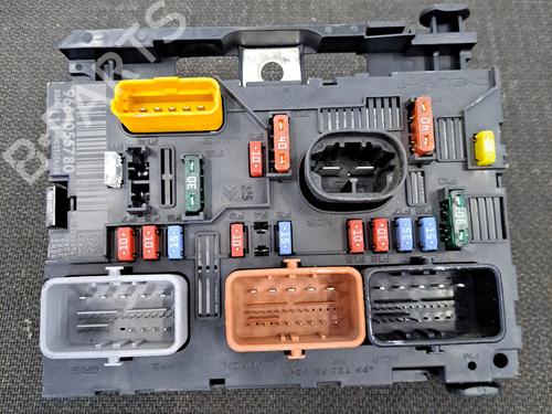 Used Fuse box PEUGEOT 207 (WA_, WC_) 1.4 HDi (68 hp) 28397727