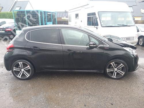 Left front door PEUGEOT 208 I (CA_, CC_) 1.2 THP 110 | BP29638479C2 