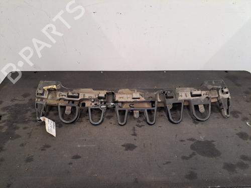 Soporte del paragolpes trasero RENAULT CLIO IV Grandtour (KH_) 1.5 dCi 90 (KHN3, KHN4) (90 hp) 32147140