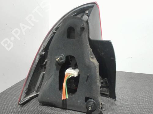 Right taillight CITROËN C5 II (RC_) 2.0 HDi (RCRHRH) | BP28399589C35 - Image 2