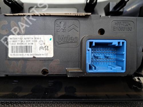 Climate control PEUGEOT 208 I (CA_, CC_) 1.2 VTI 82 | BP28408268I5