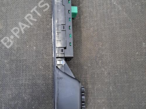 Left front window switch RENAULT MEGANE III Grandtour (KZ0/1) 1.5 dCi (KZ09, KZ0D, KZ1G, KZ29, KZ14, KZ1W, KZ10, KZ1F,... | BP28389313I27 