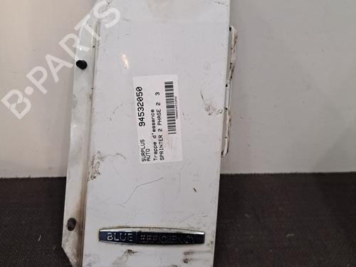 Used Fuel flap Fuel flap MERCEDES-BENZ SPRINTER 5-t Platform/Chassis (B906) [2006-2020] 28392735 28392735