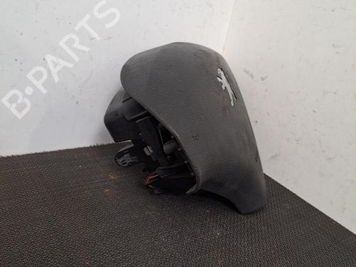 Used Driver airbag PEUGEOT 308 I (4A_, 4C_) 1.6 HDi (109 hp) 28402691