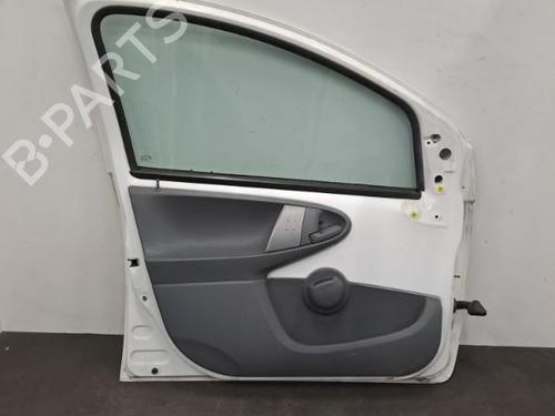 Left front door PEUGEOT 107 (PM_, PN_) 1.0 | BP28390850C2 