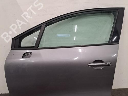 Dør venstre fortil RENAULT CLIO IV Grandtour (KH_) 1.5 dCi 90 (KHN3, KHN4) (90 hp) 31992659