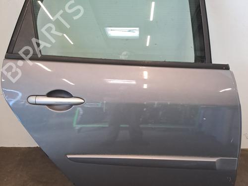 Used Right rear door RENAULT SCÉNIC II (JM0/1_) 1.5 dCi (JM1E, JM16) (106 hp) 28567440