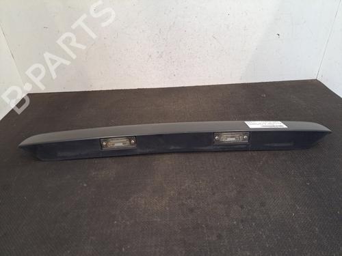 Centralt baglys VW TRANSPORTER T5 Van (7HA, 7HH, 7EA, 7EH) 1.9 TDI (84 hp) 29843264
