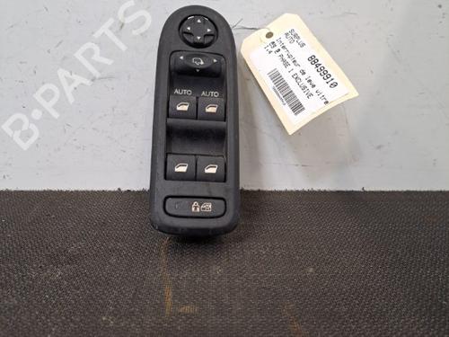 Used Left front window switch CITROËN C3 II (SC_) 1.4 VTi 95 (95 hp) 28404649