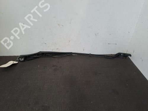 Front windshield wiper arm PEUGEOT 3008 II SUV (MC_, MR_, MJ_, M4_) 1.5 BlueHDi 130 | BP28393398C143