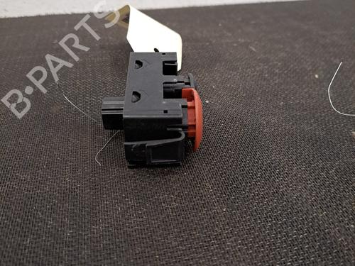 Used Warning switch Warning switch RENAULT MODUS / GRAND MODUS (F/JP0_) 1.2 (JP0C, JP0K, FP0C, FP0K, FP0P, JP0P, JP0T) (75 hp) 28391961 28391961