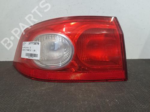 Used Left taillight RENAULT LAGUNA II (BG0/1_) 1.9 dCi (BG1A, BG1W, BG0G) (110 hp) 28400360