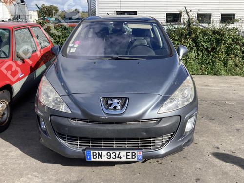 Brugte PEUGEOT 308 I (4A_, 4C_) 2.0 HDi (136 hp) 3951161