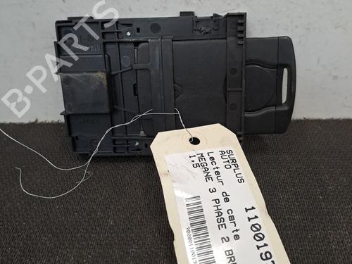Used Card reader Card reader RENAULT MEGANE III Grandtour (KZ0/1) 1.5 dCi (KZ09, KZ0D, KZ1G, KZ29, KZ14, KZ1W, KZ10, KZ1F,... (110 hp) 28403003 28403003