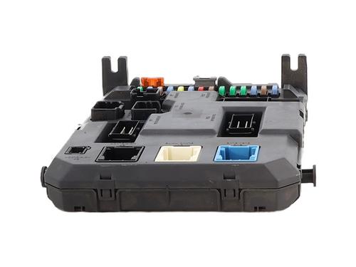 Fuse box PEUGEOT 1007 (KM_) 1.4 HDi | BP33476062E1 - Image 4