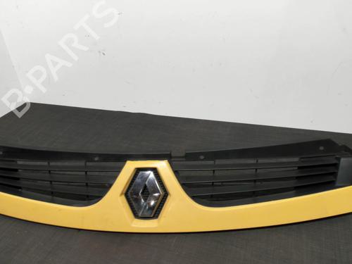 Used Grille RENAULT MASTER II Van (FD) 2.5 dCi (FD02) (101 hp) 28400170