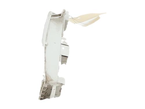 Used Left daytime light Left daytime light 39568475 39568475