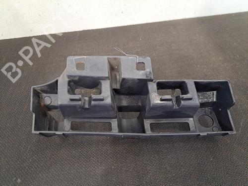 Used Front bumper bracket Front bumper bracket RENAULT SCÉNIC III (JZ0/1_) 1.5 dCi (110 hp) 29501701 29501701