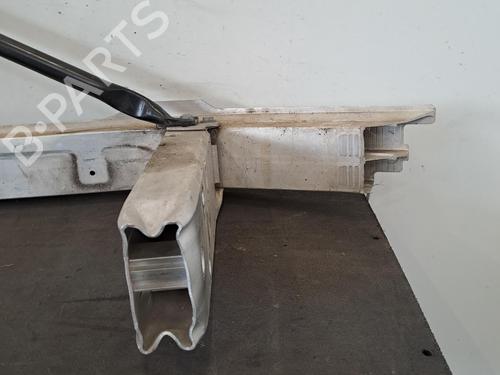 Used Front bumper reinforcement Front bumper reinforcement 39242416 39242416