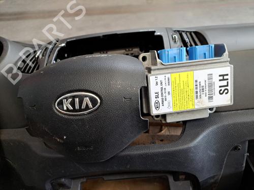 Used Dashboard Dashboard KIA SPORTAGE III (SL) 1.7 CRDi (116 hp) 28407360 28407360