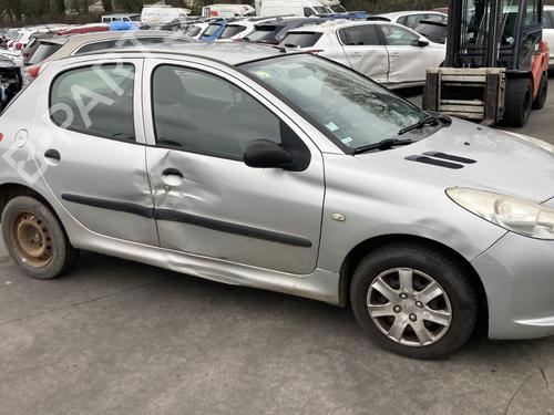 Steering column stalk PEUGEOT 206+ (2L_, 2M_) 1.4 HDi eco 70 | BP28408688I23 - Image 9