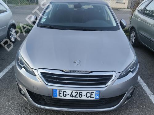 Brugte PEUGEOT 308 II (LB_, LP_, LW_, LH_, L3_) 1.2 THP 130 (131 hp) 4288528