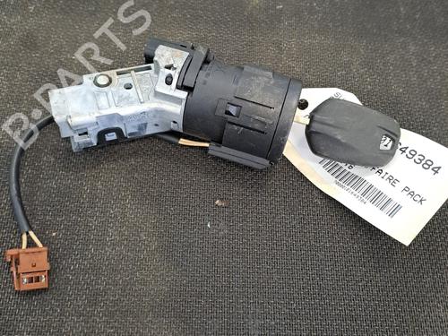 Used Ignition barrel Ignition barrel PEUGEOT 208 I (CA_, CC_) 1.6 BlueHDi 100 (100 hp) 28395785 28395785
