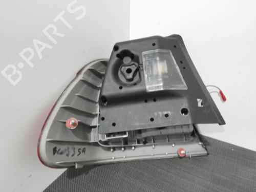 Used Right taillight Right taillight BMW 3 (E46) 330 d (184 hp) 28405587 28405587