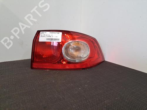 Højre baglygte RENAULT LAGUNA II (BG0/1_) 1.9 dCi (BG1A, BG1W, BG0G) (110 hp) 28408159