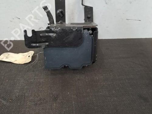 Used ABS pump ABS pump RENAULT ZOE (BFM_) ZOE (88 hp) 28390527 28390527